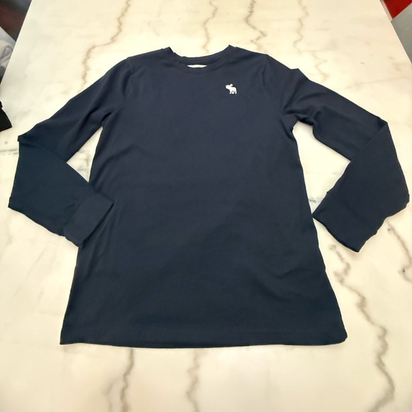 Abercrombie Kids Dark Blue Long Sleeve Tee Size 13/14 - Picture 1 of 3